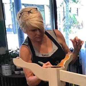 Meet your Posher, Lori